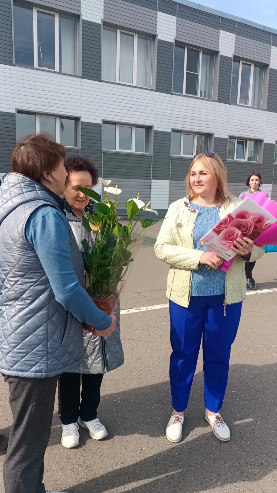 Красивой цифрой обозначен день